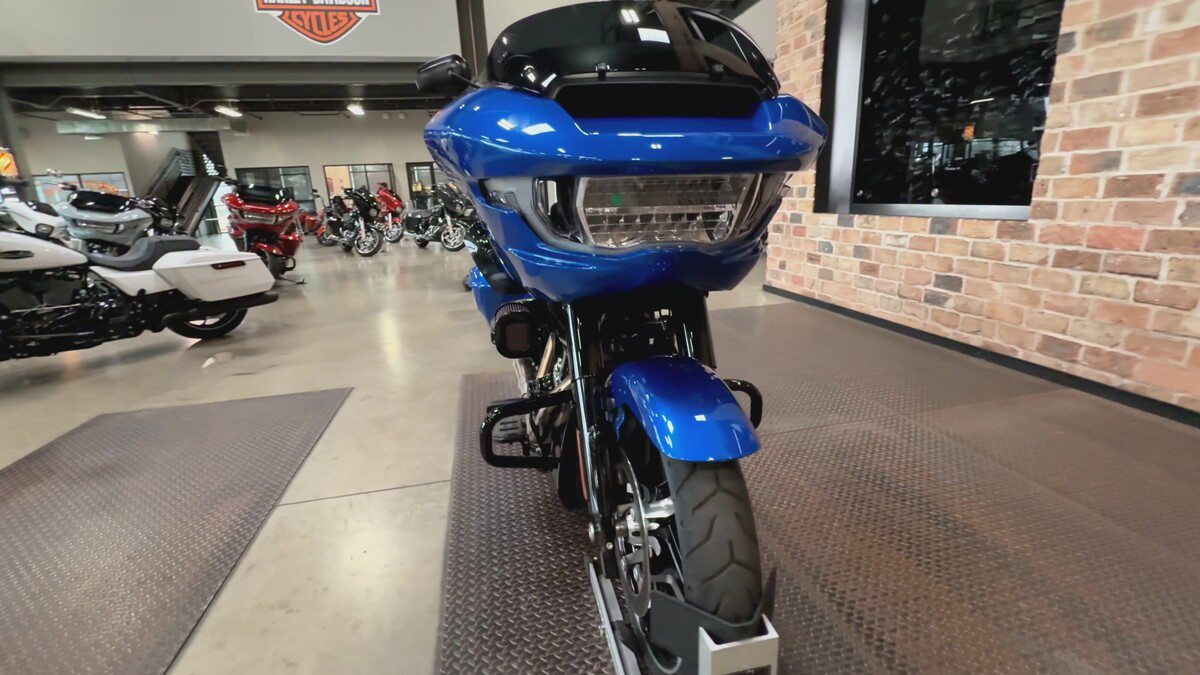 Road Glide®