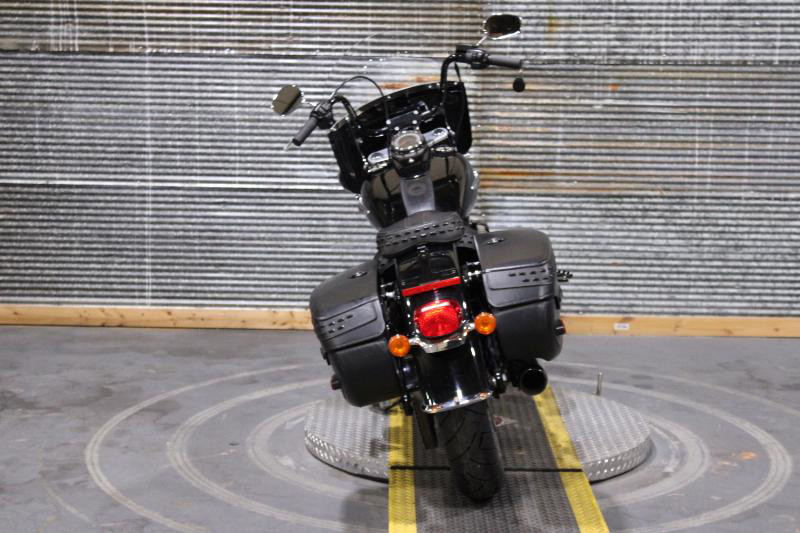 Softail® Heritage Classic 114