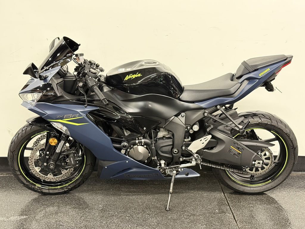 Ninja ZX-6R