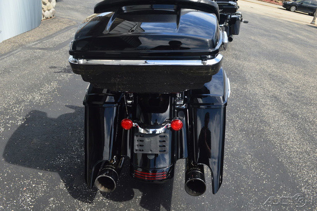 Street Glide® Special