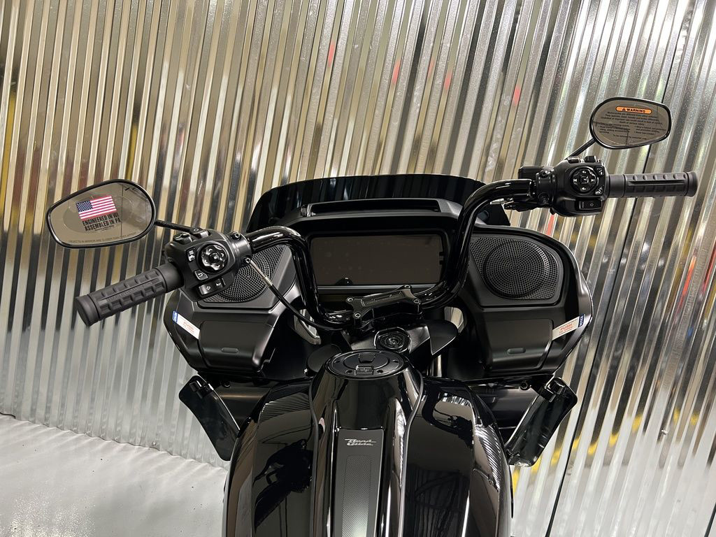 Road Glide®