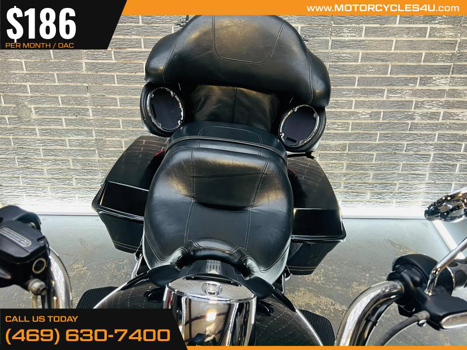 Road Glide® Ultra
