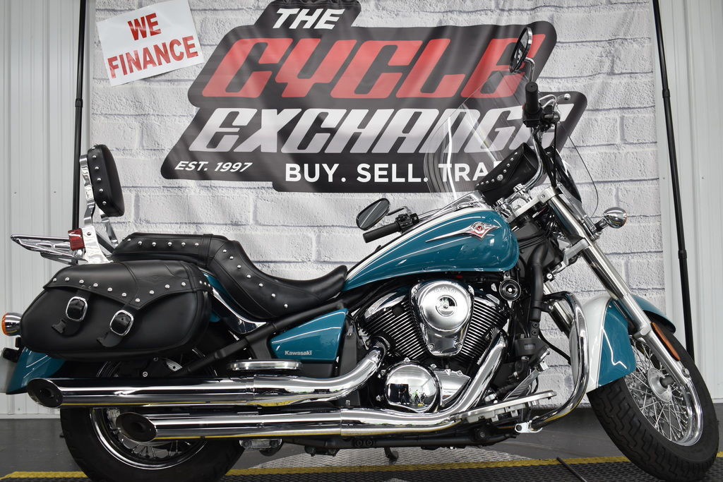 Vulcan 900 Classic LT