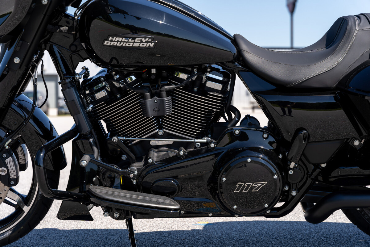 Street Glide®