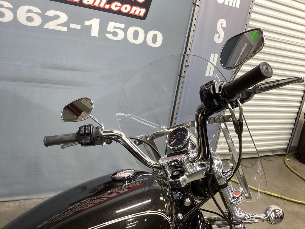Sportster® SuperLow® 1200T