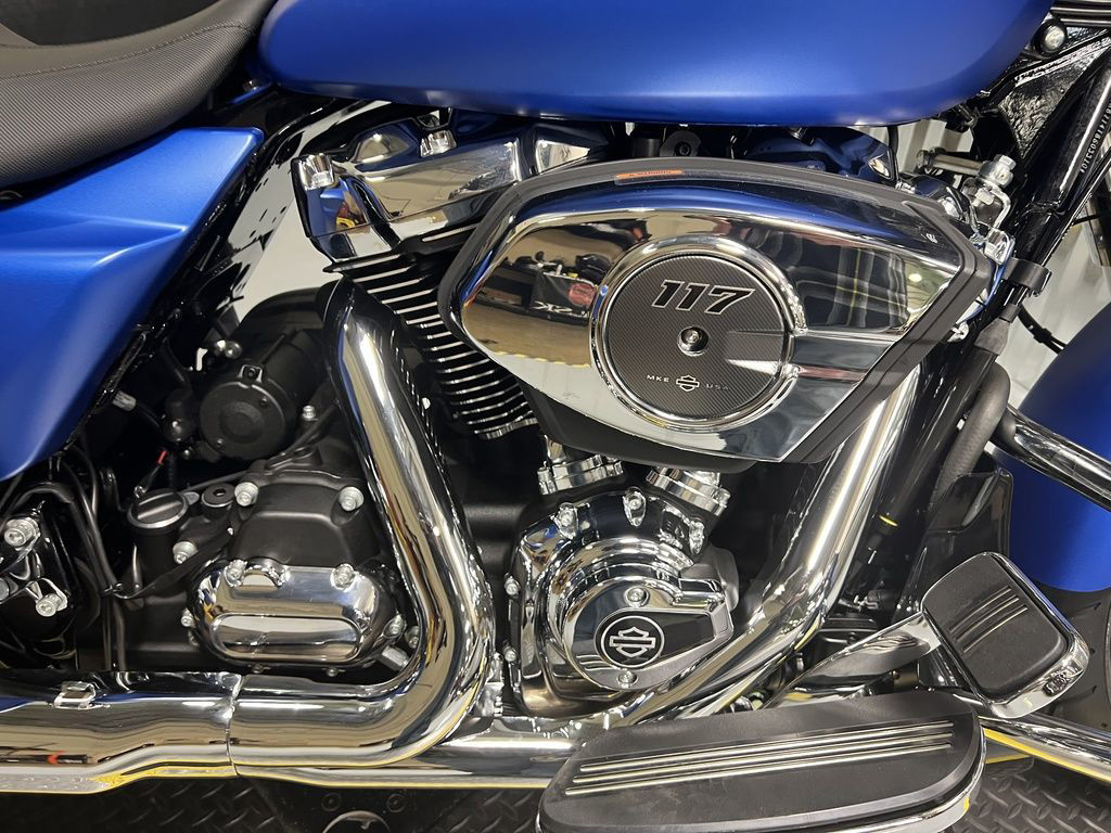 Street Glide®