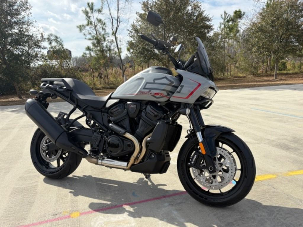 Pan America® 1250 ST