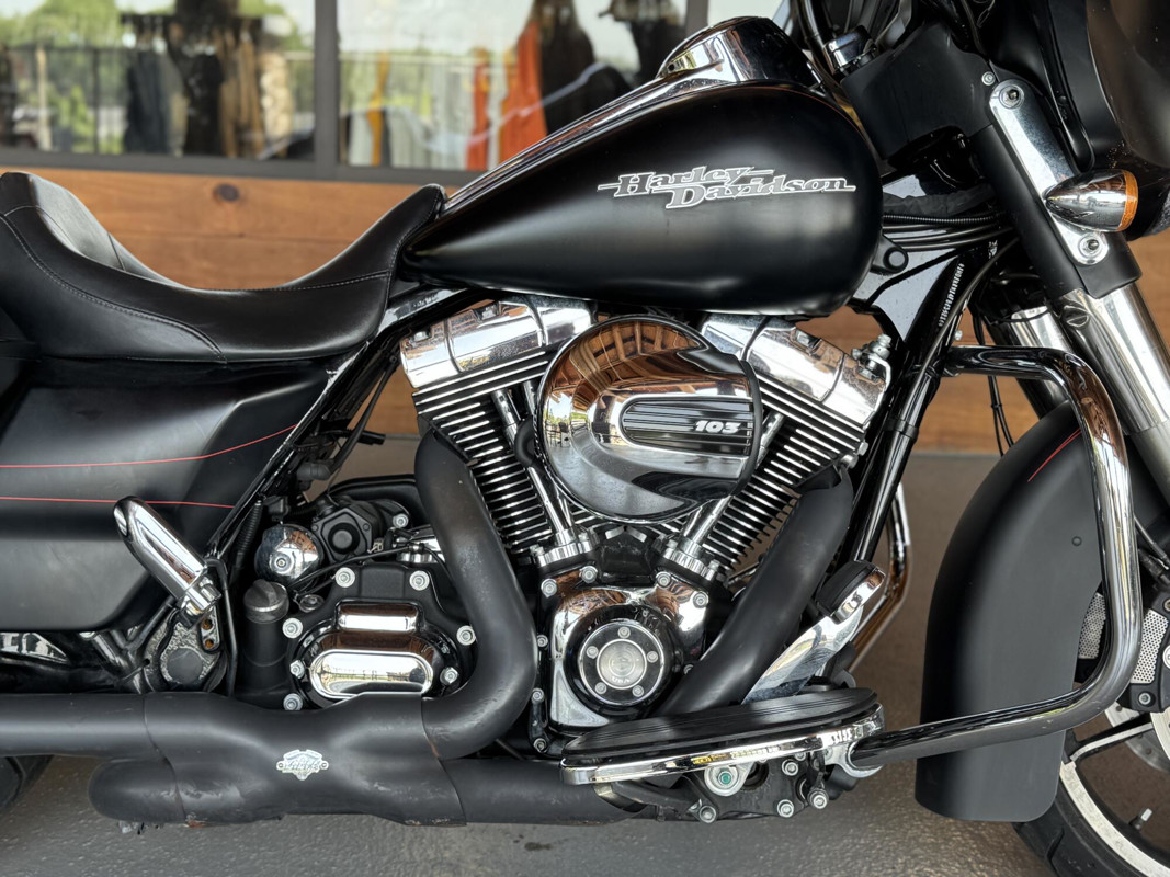 Street Glide® Special