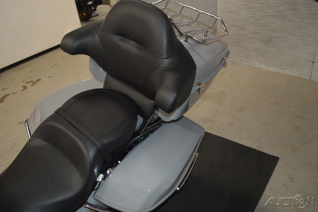 Street Glide® Ultra