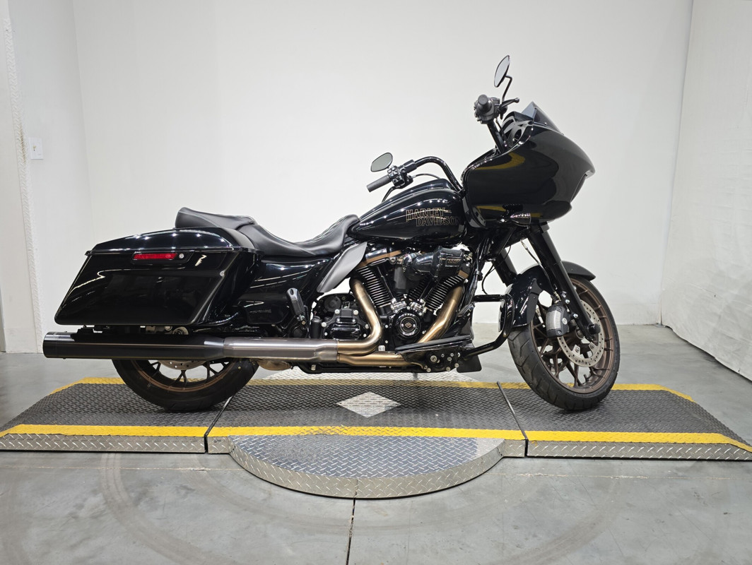 Road Glide® ST