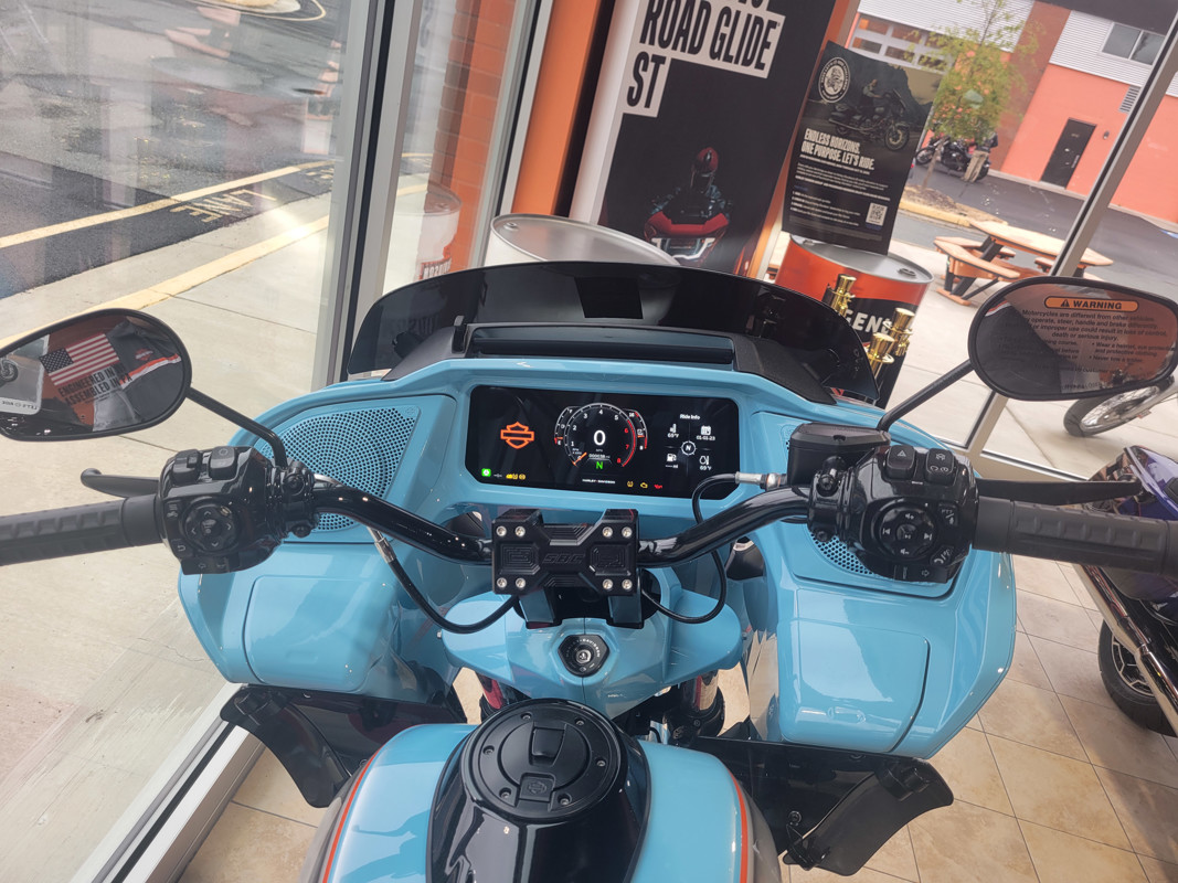 Road Glide®