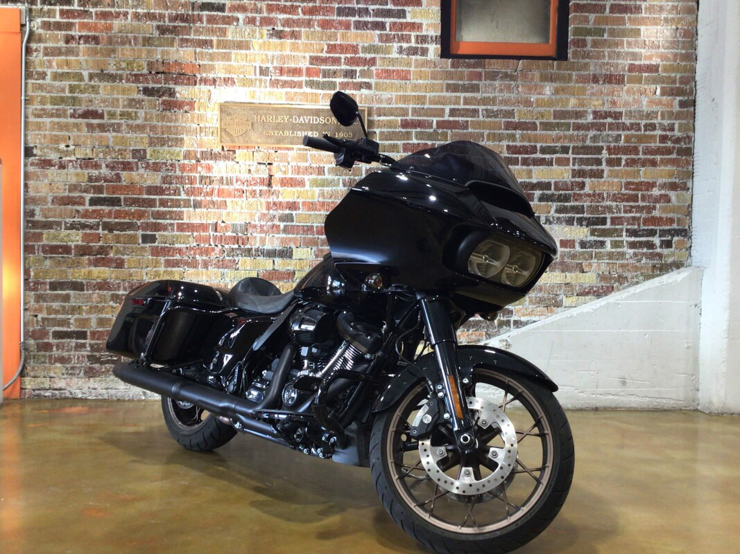 Road Glide® ST