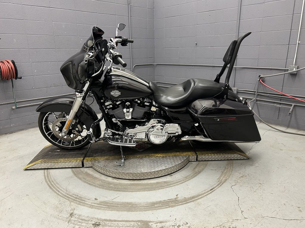 Street Glide® Special