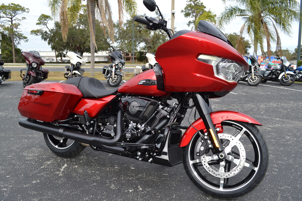 Road Glide®