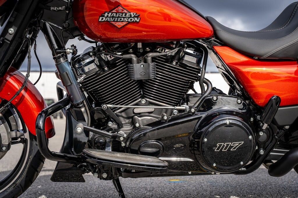 Street Glide®