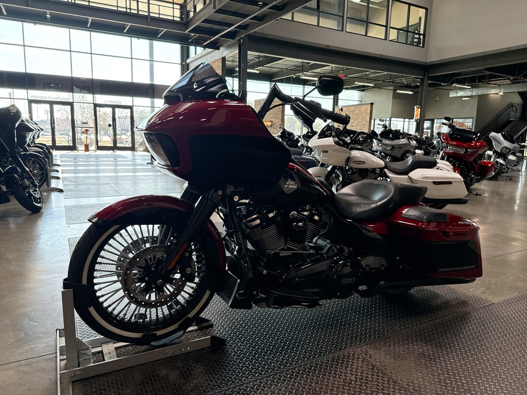 Road Glide® Special