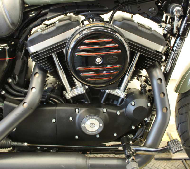 Iron 883®