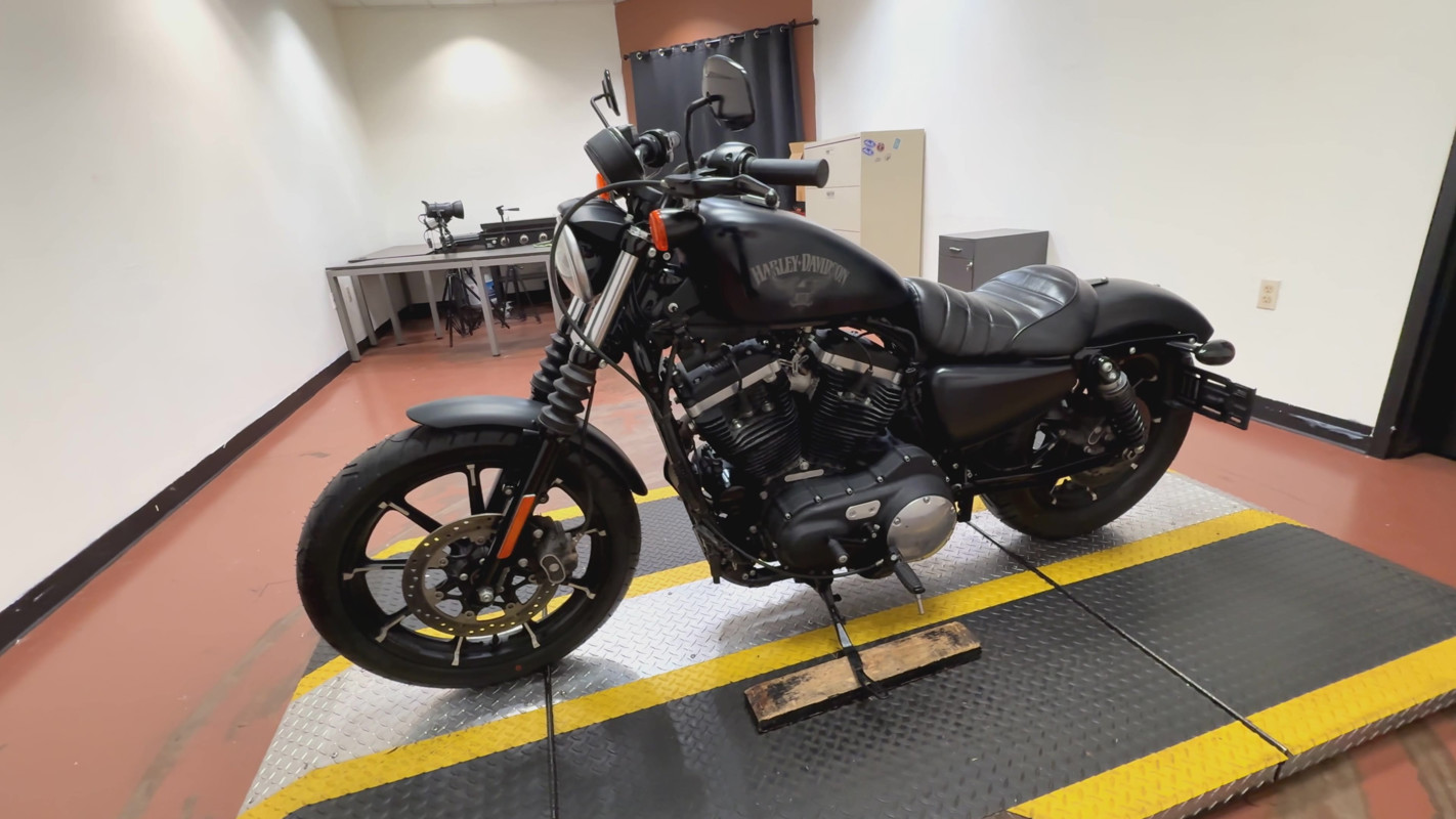 Sportster® Iron 883®