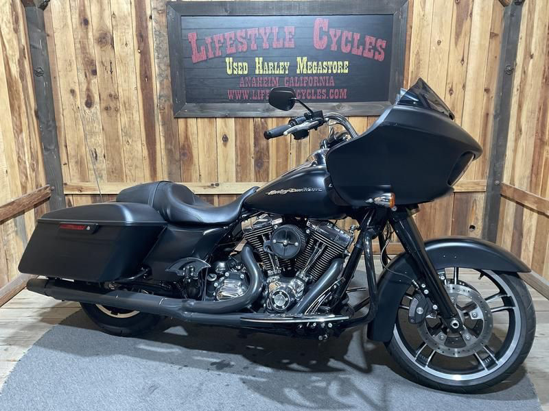 Road Glide®