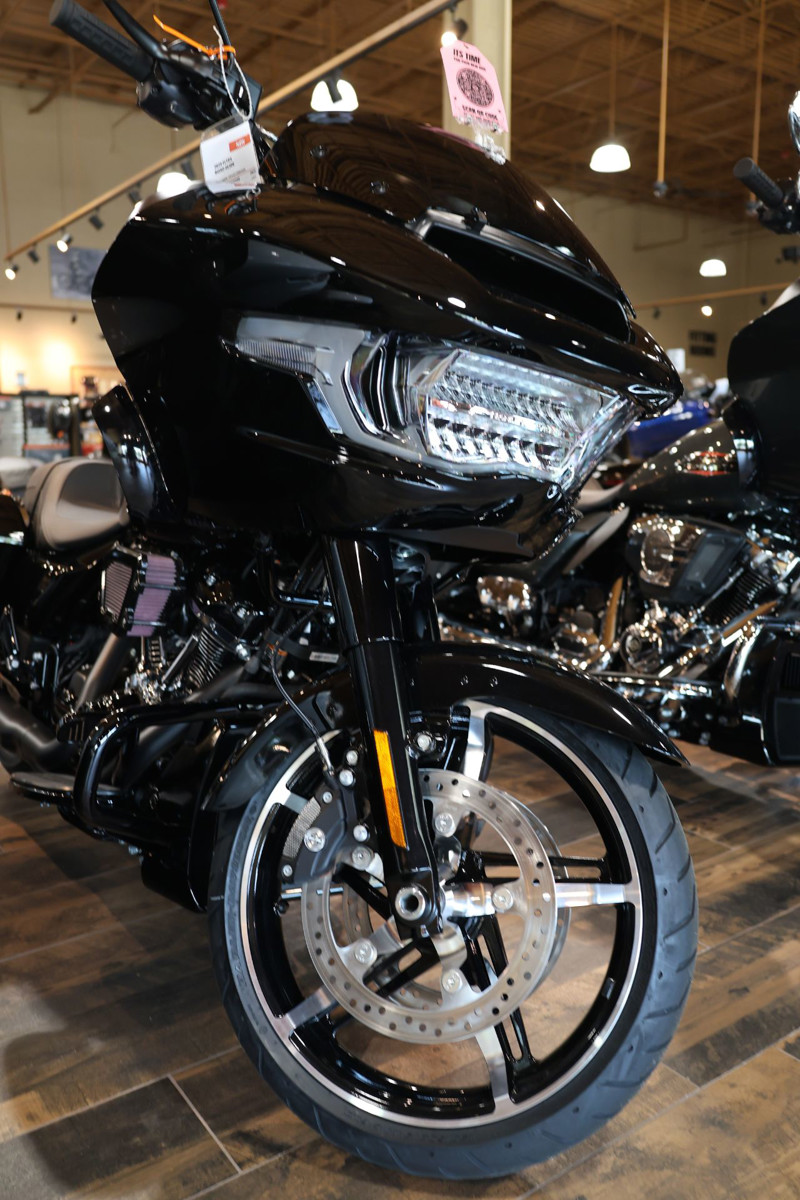 Road Glide®