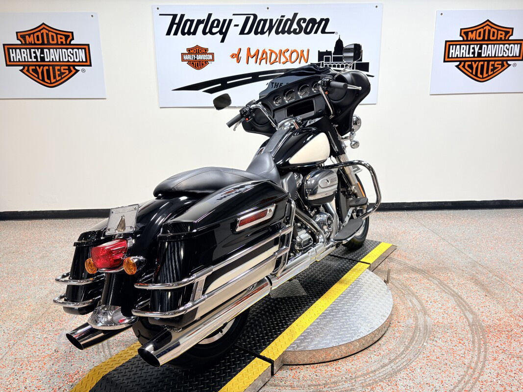 Electra Glide® Police
