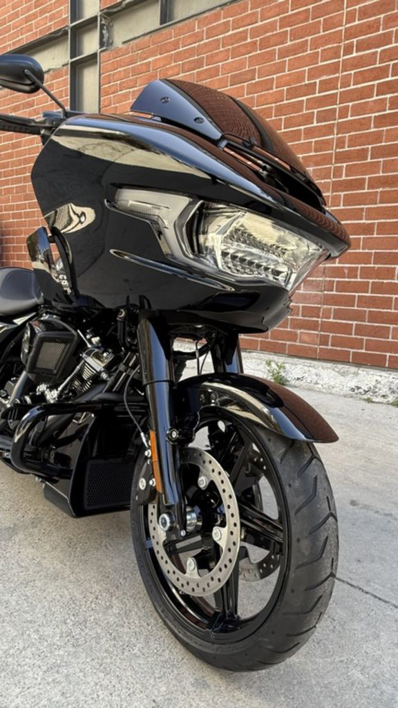 Road Glide®