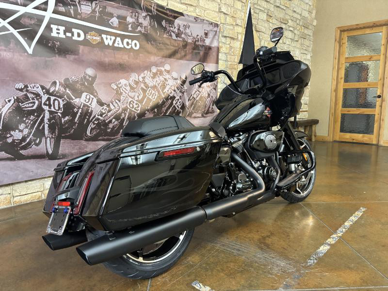 Road Glide®