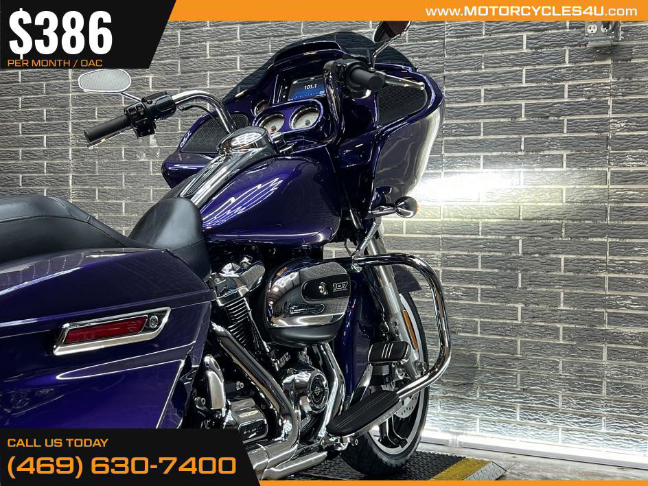 Road Glide®