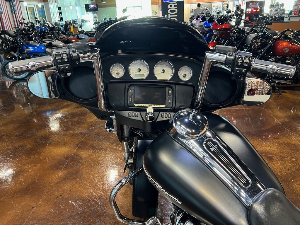 Street Glide® Special