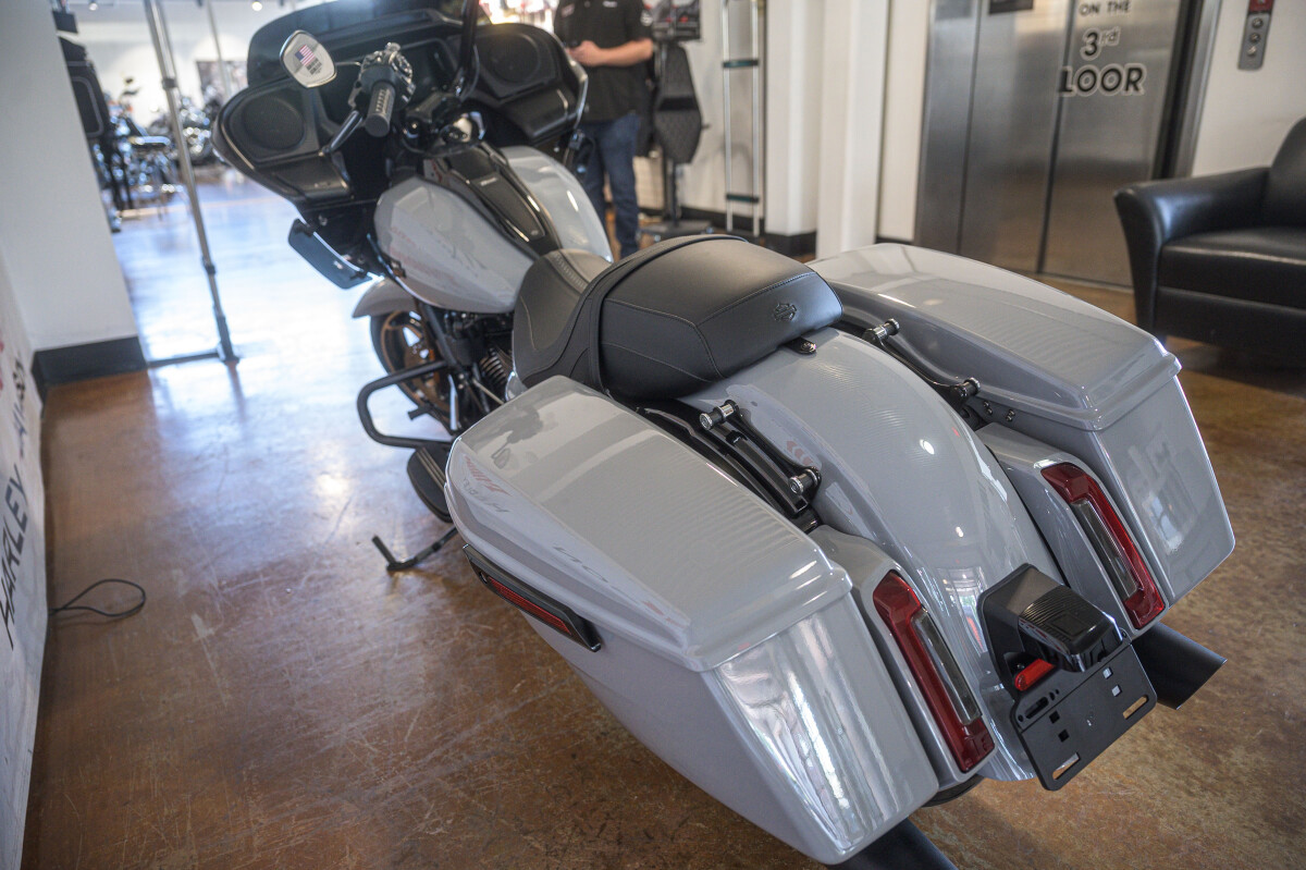 Road Glide®