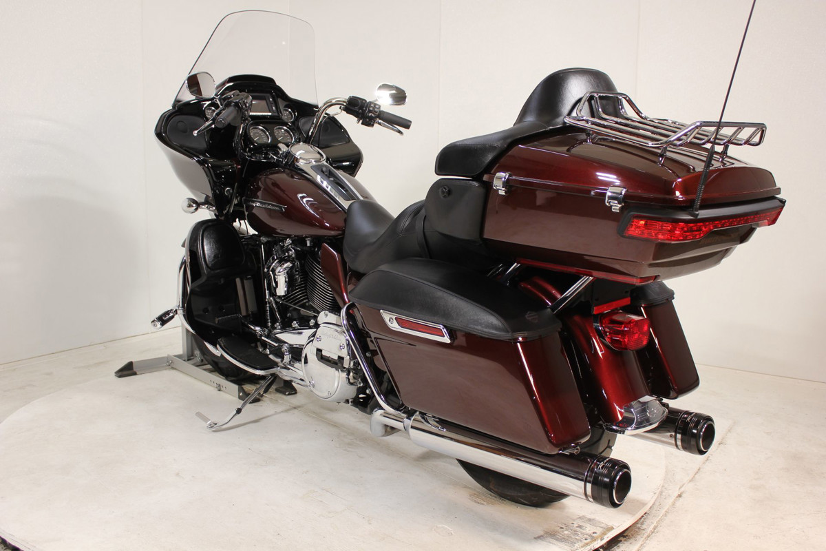 Road Glide® Ultra