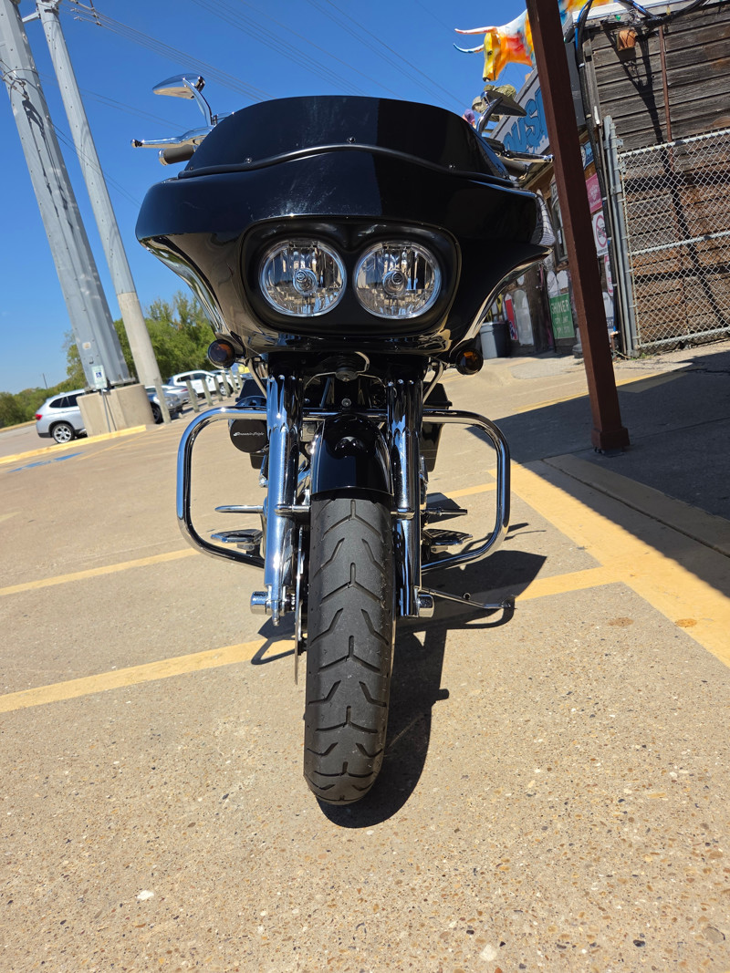 Road Glide® Custom