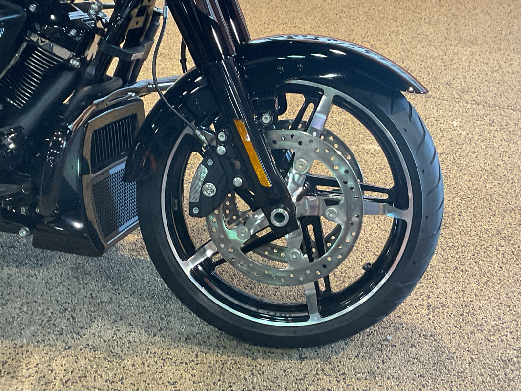 Street Glide®