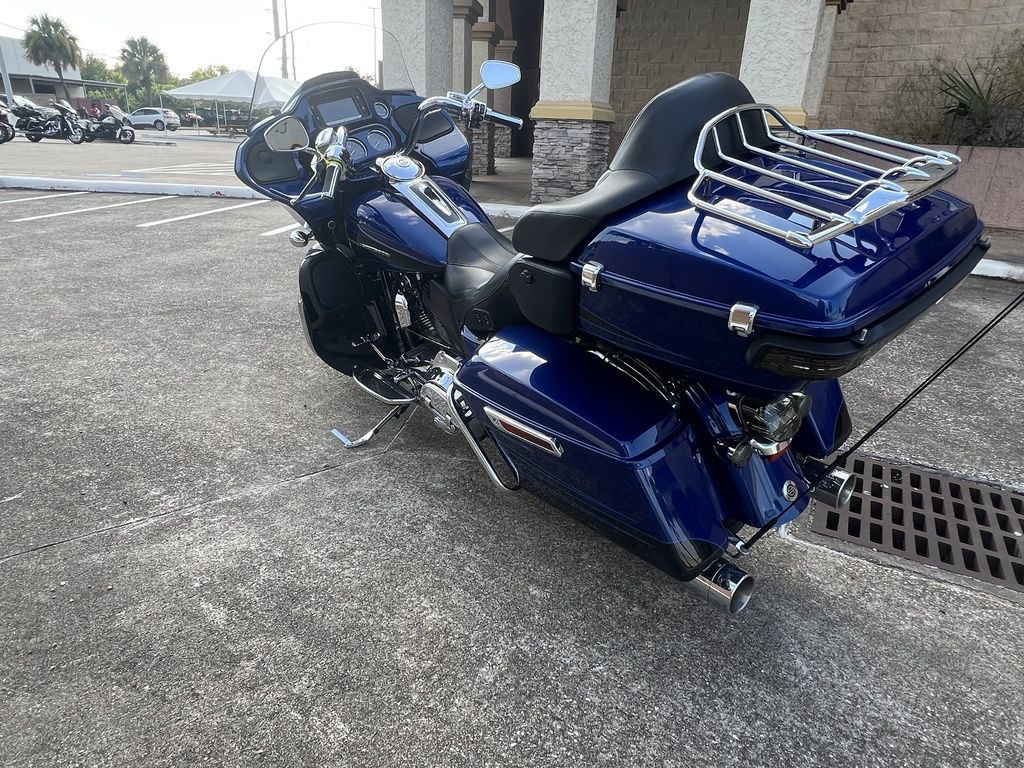 CVO® Road Glide® Ultra