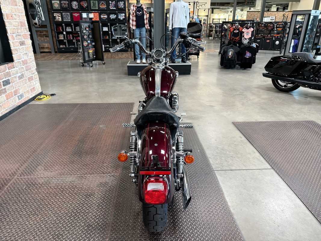 Sportster® 1200 Custom