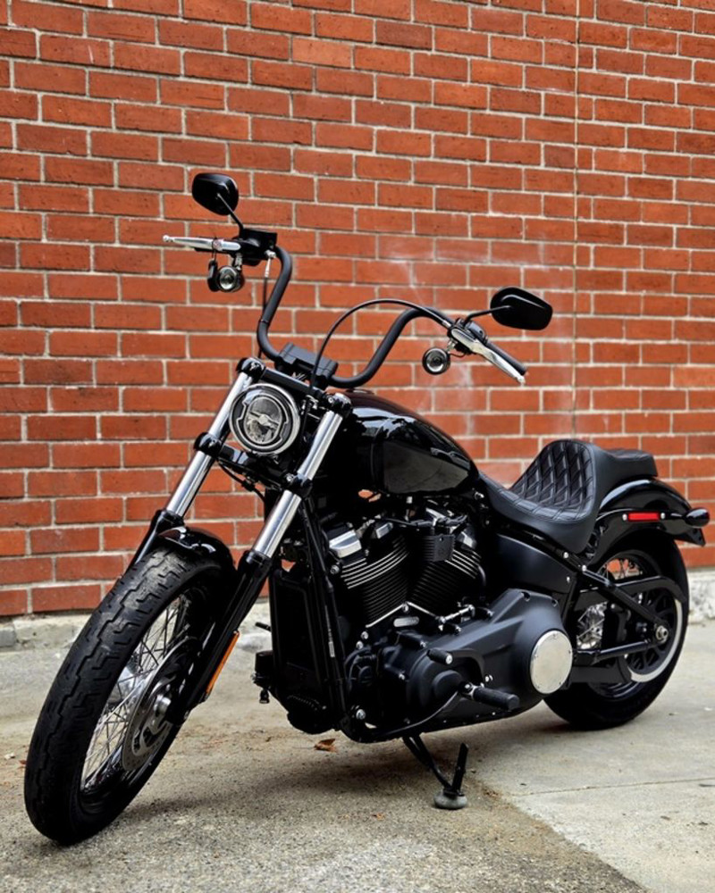 Street Bob®