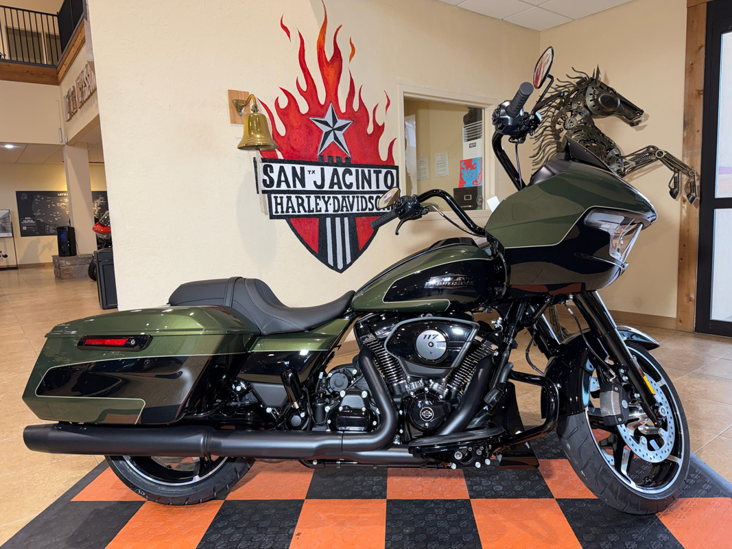 Road Glide®