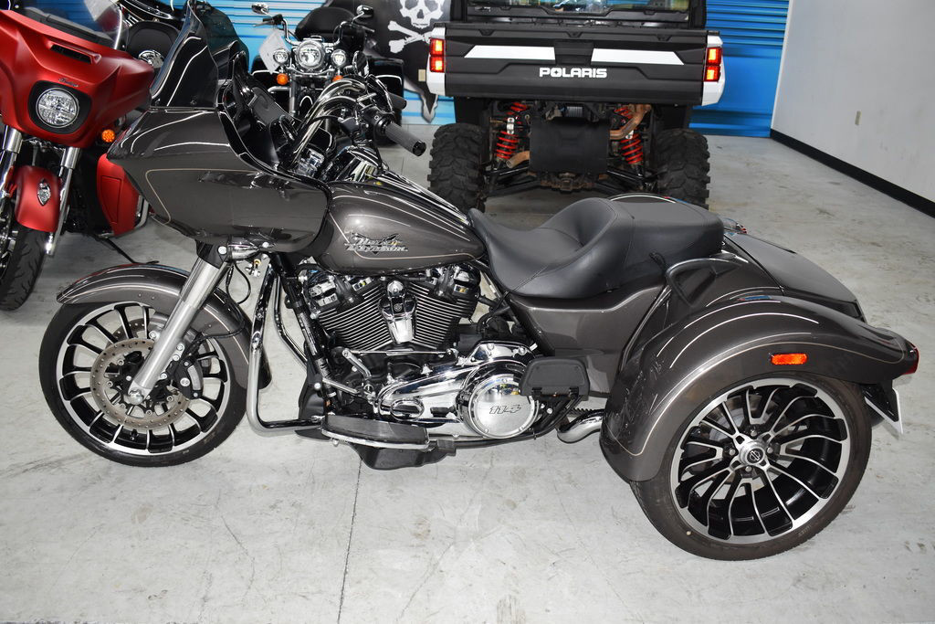 Road Glide® 3
