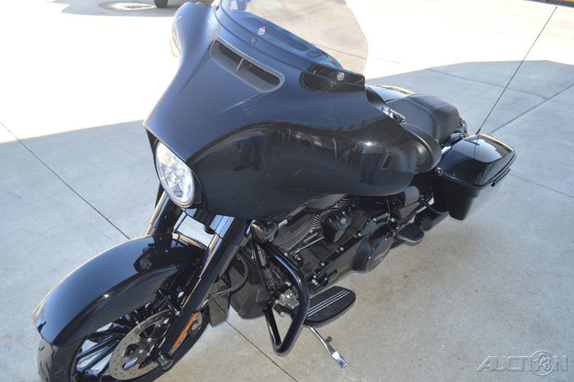 Street Glide® Special