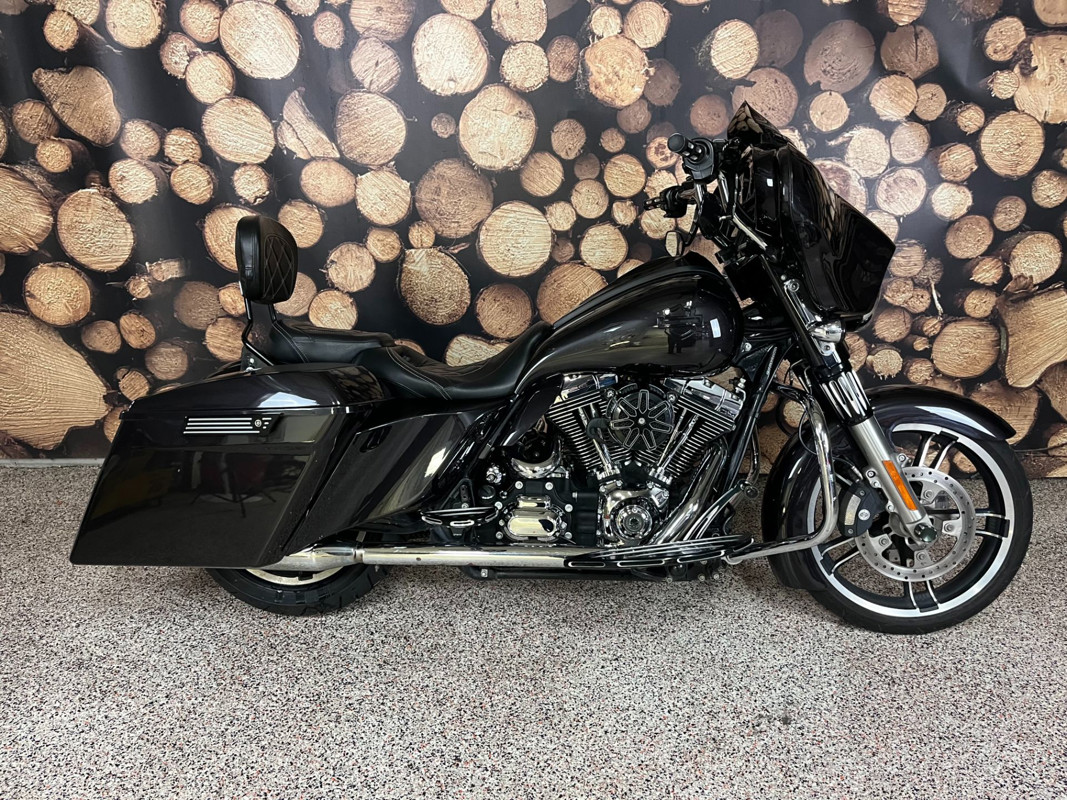 Street Glide® Special