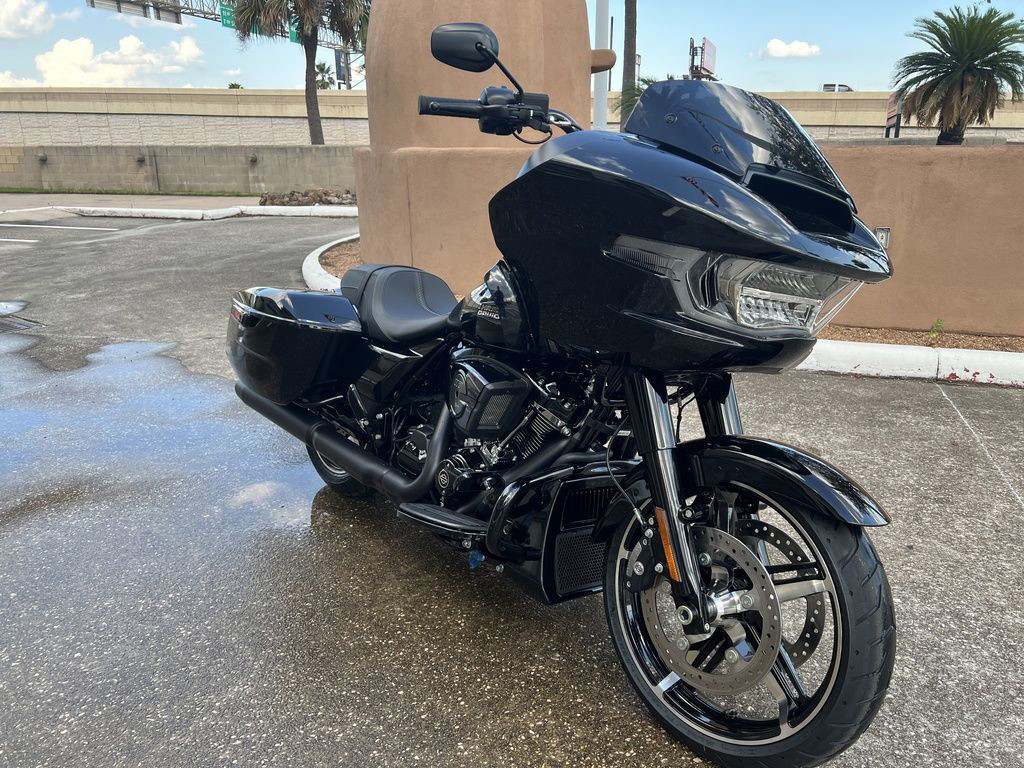 Road Glide®