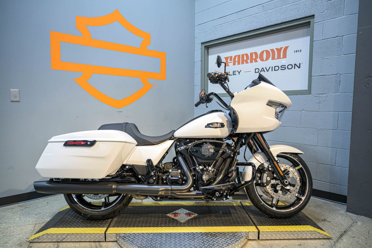 Road Glide®
