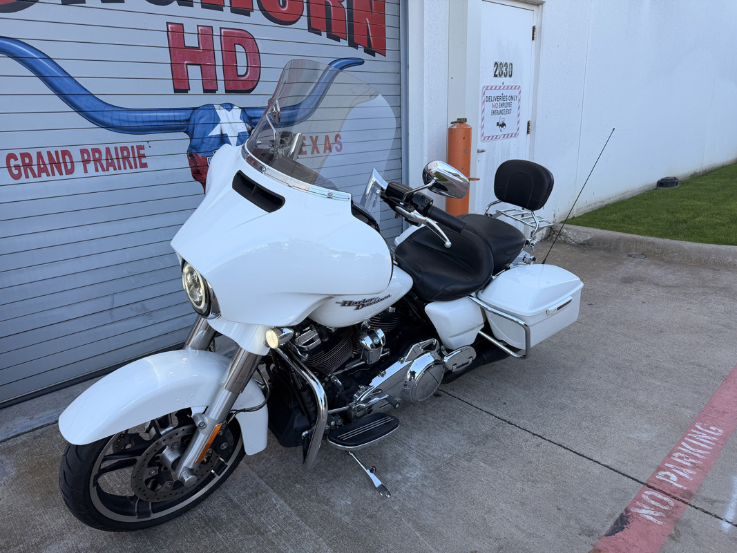 Street Glide® Special