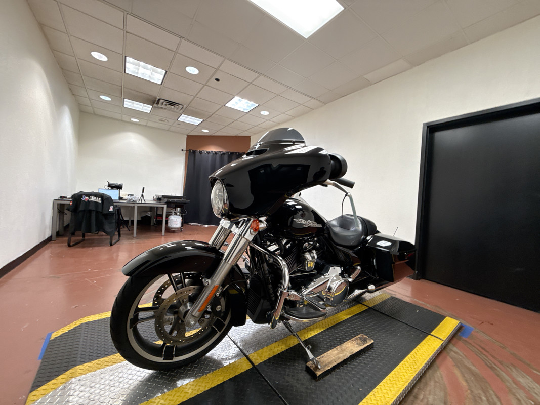Street Glide®
