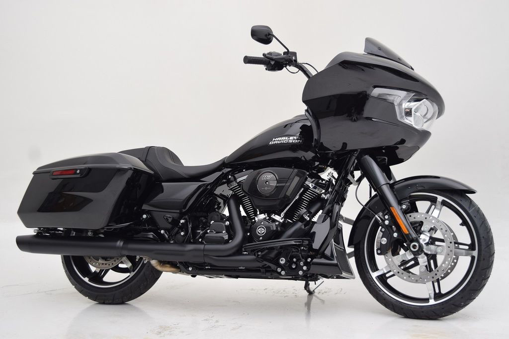 Road Glide®
