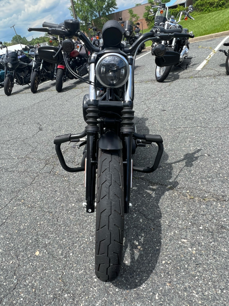 Iron 883®