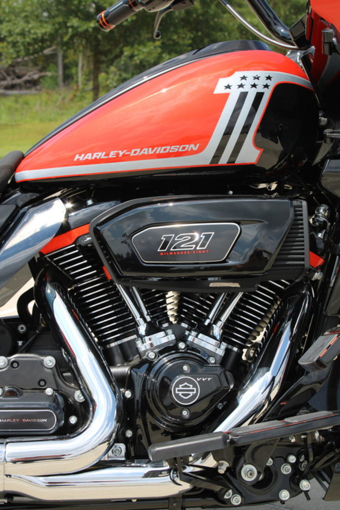 CVO® Road Glide®