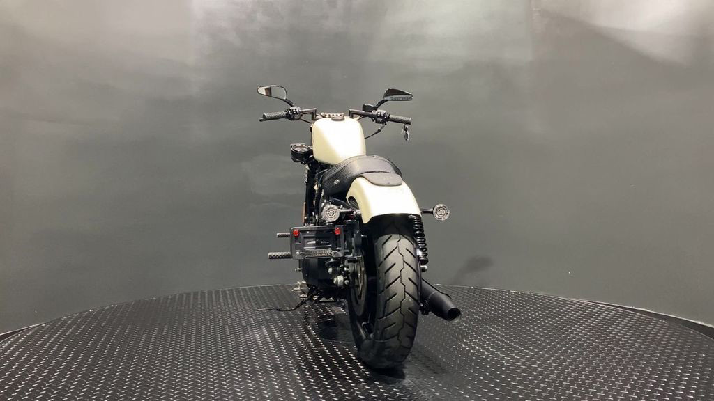 Iron 883®