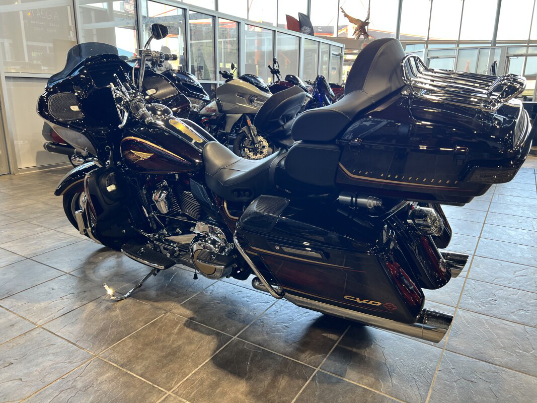 CVO® Road Glide® Limited Anniversary