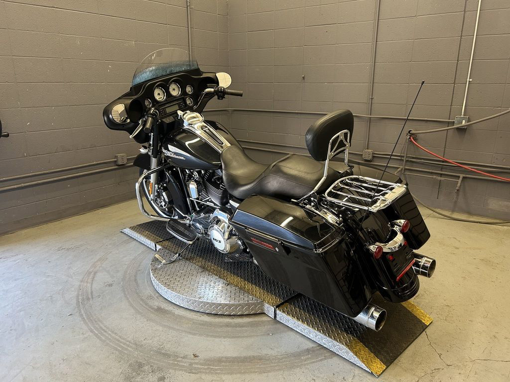 Street Glide®